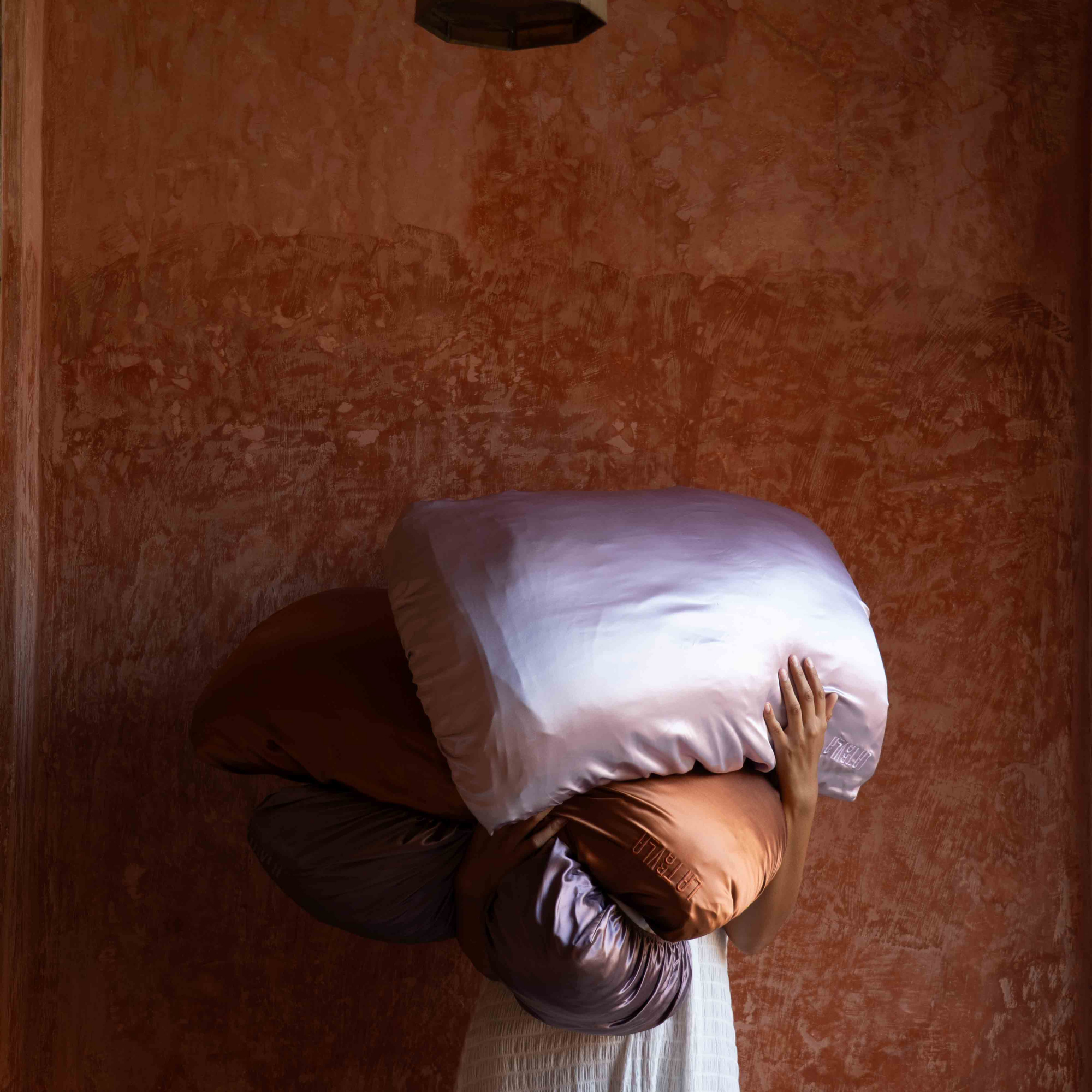 SONDER PillowWrap™