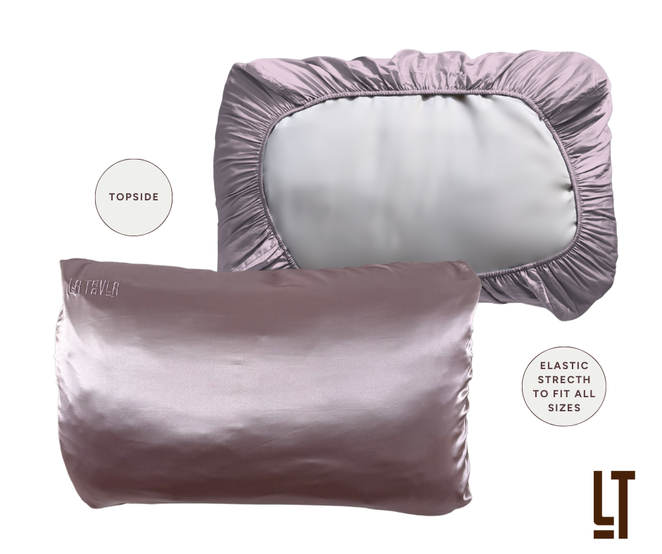 Front and back view of the mulberry silk latravla travel pillow case.
