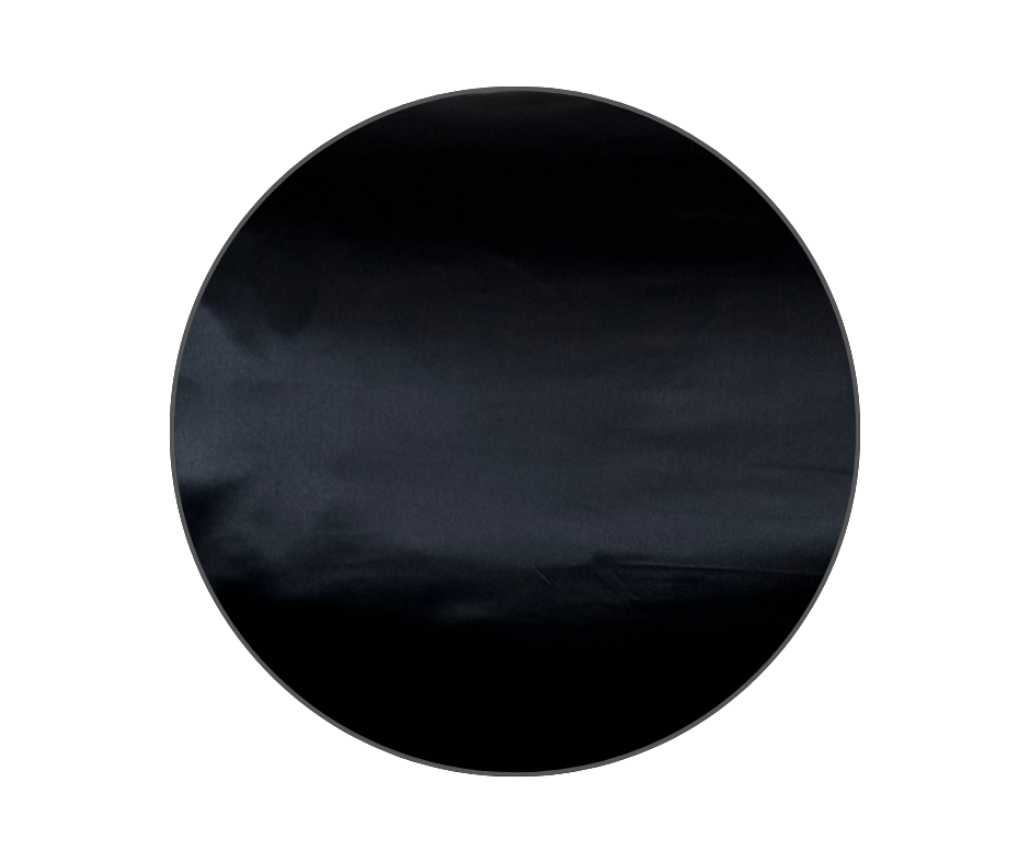 Black ONYX LATRAVLA Color swatch 