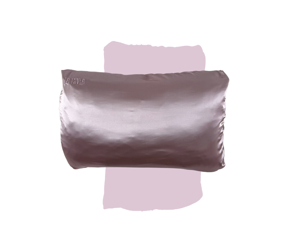 Mulberry silk travel pillowcase with silver nanoparticles in Sonder.