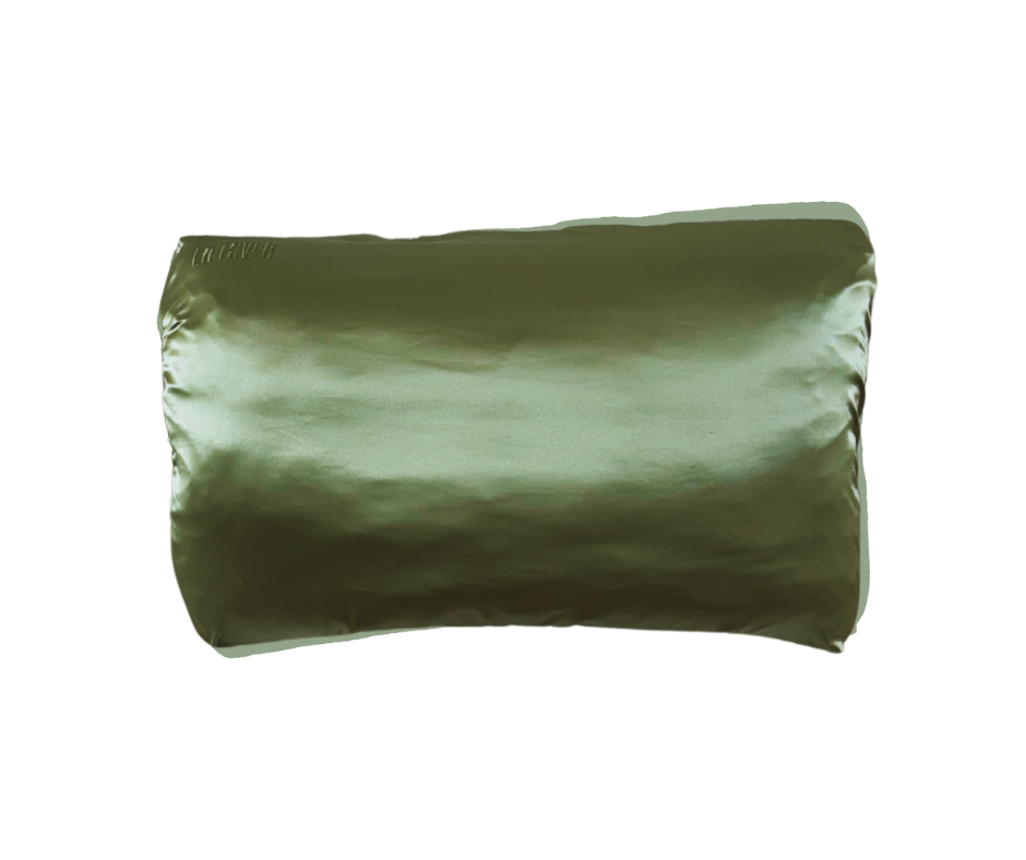 Green mulberry silk LATRAVLA PillowWrap. Silk and silver nanoparticle travel pillow case.