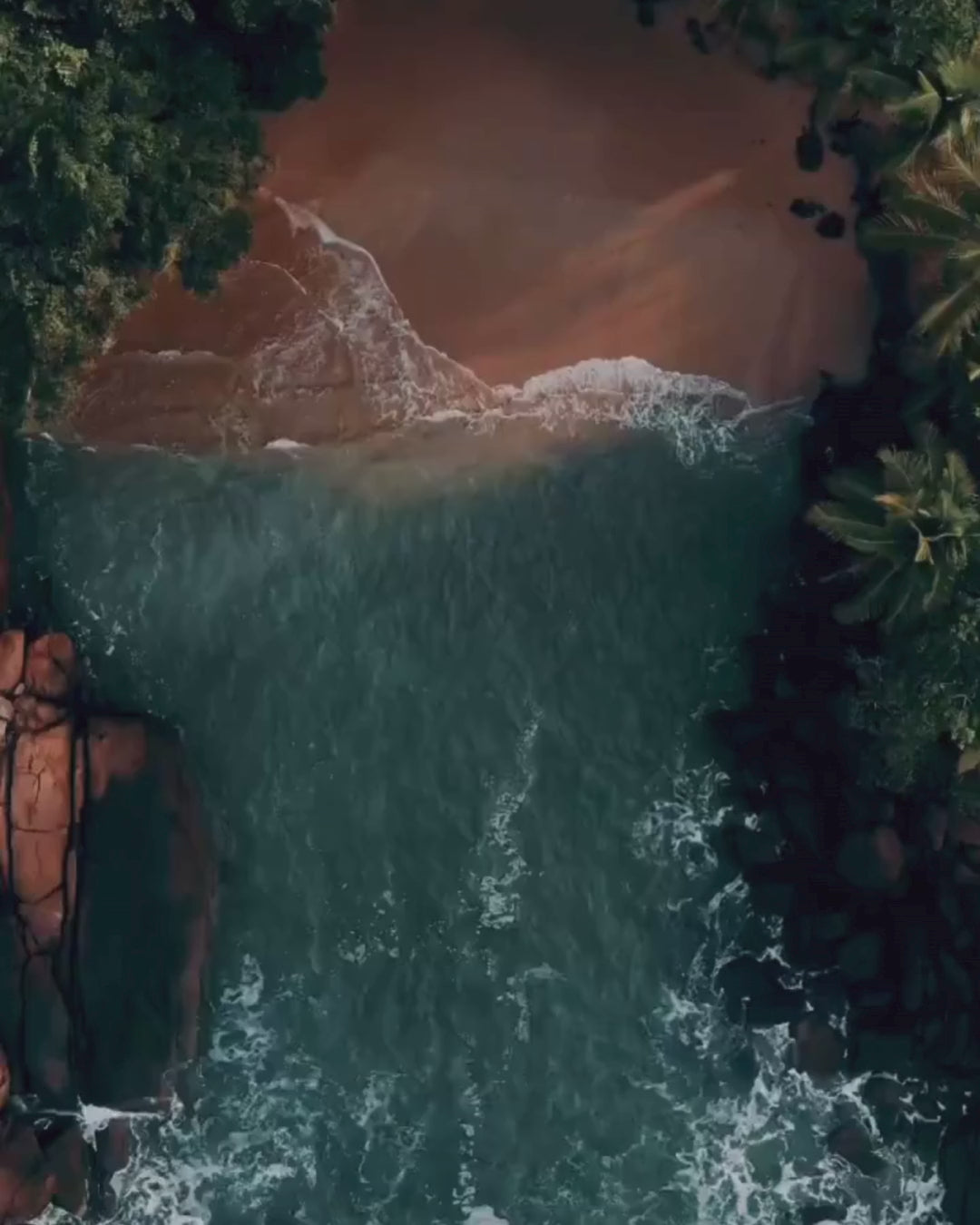 Video of the latravla tundra pillowwrap